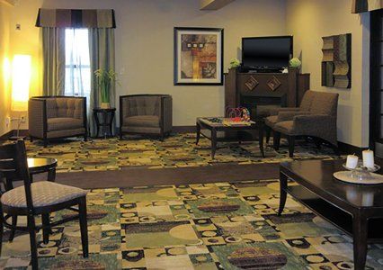 Quality & Village - Cleveland South 3*