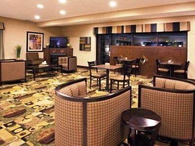 Quality & Village - Cleveland South Hotel 3*